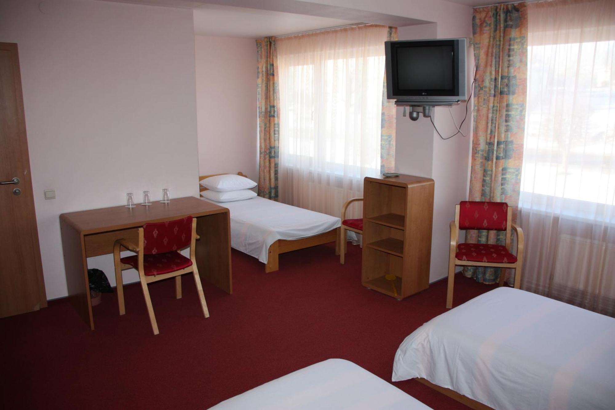 Hotel Мадона Номер фото